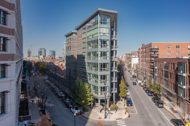 River Village Lofts in Chicago, IL - Foto de edificio - Building Photo