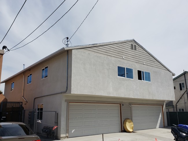 4250 35th St, Unit 4250