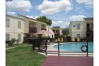 Vista Oaks in Houston, TX - Building Photo - Building Photo