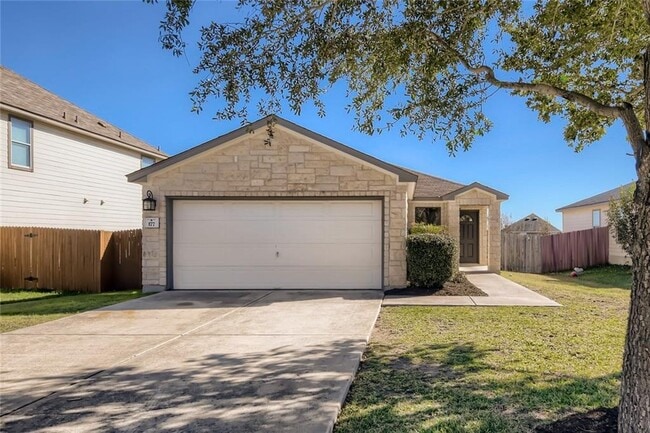 177 Karrie Dr in Kyle, TX - Building Photo - Building Photo