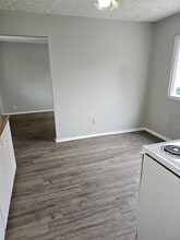 26 Cherokee Dr in Dayton, OH - Building Photo - Building Photo