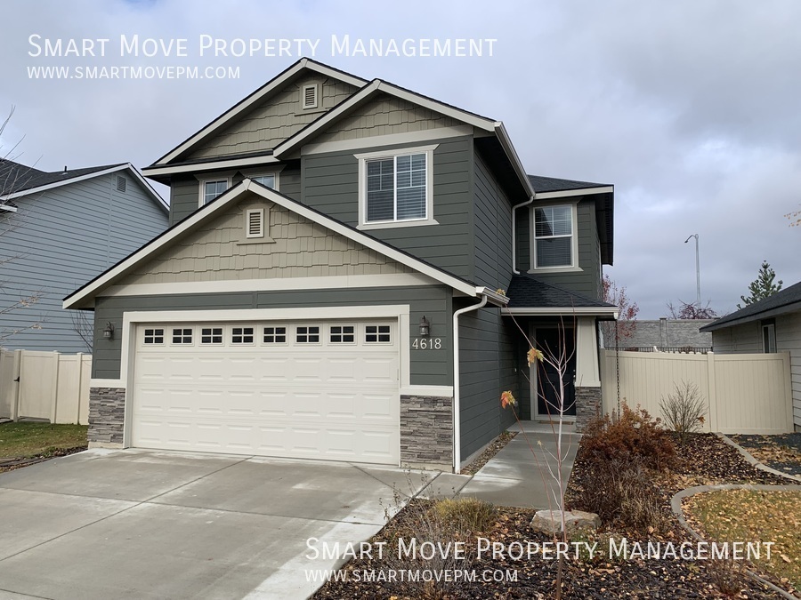 4618 W Silver River St in Meridian, ID - Foto de edificio