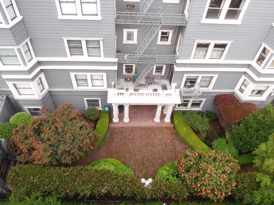 890 Bush St in San Francisco, CA - Foto de edificio