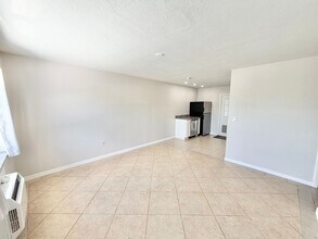 543 103rd Ave N in Naples, FL - Building Photo - Building Photo