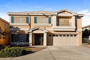 896 Eureka Falls Ct in Henderson, NV - Building Photo