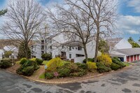 Woodmere Place in Vernon Rockville, CT - Building Photo - Building Photo