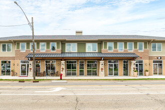 17 S Old Rand Rd in Lake Zurich, IL - Building Photo - Building Photo