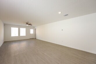 433 Payton Pl in Marion, TX - Building Photo - Building Photo