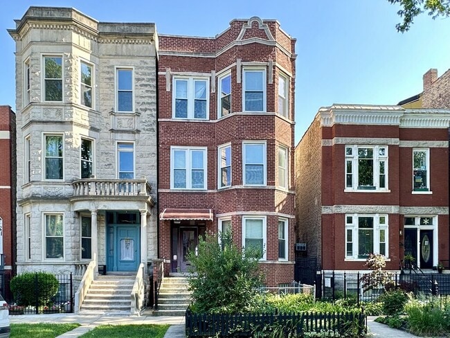 property at 2623 W Crystal St