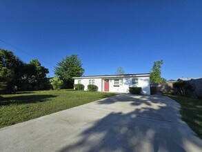 706 Georgia Ave in Lynn Haven, FL - Building Photo - Building Photo