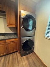 5033 Vivienda Way in Sarasota, FL - Building Photo - Building Photo