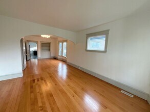 2215 Rockefeller Ave in Everett, WA - Building Photo - Building Photo