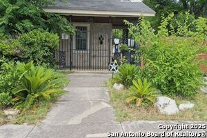 206 Stace St in San Antonio, TX - Building Photo - Building Photo