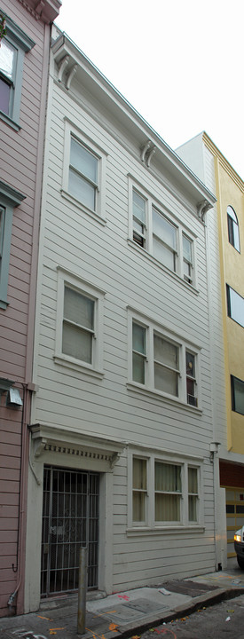 23 Varennes St in San Francisco, CA - Building Photo