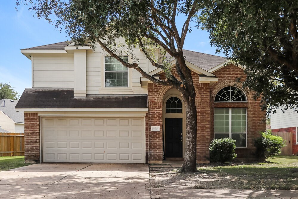 19227 N Piper Grove Dr in Katy, TX - Foto de edificio