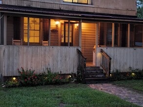 8 Cedarwood Ave in Tybee Island, GA - Building Photo - Building Photo
