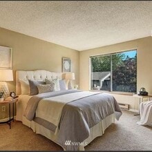 15624 8th Ave SW, Unit A in Burien, WA - Building Photo - Building Photo