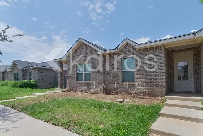 7402 Mosley St in Amarillo, TX - Building Photo - Building Photo