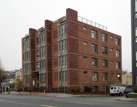 2910 Georgia Ave NW in Washington, DC - Building Photo - Building Photo