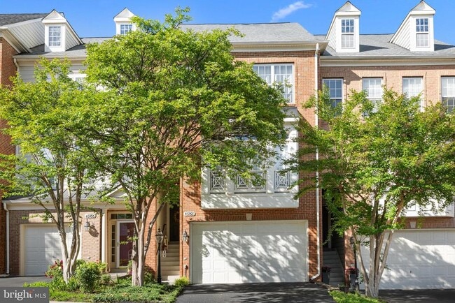 property at 43768 Lees Mill Square