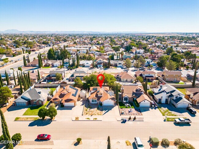 2904 Lake Champlain St in El Paso, TX - Building Photo - Building Photo