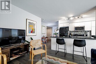 1000-1000 King St W in Toronto, ON - Building Photo - Building Photo