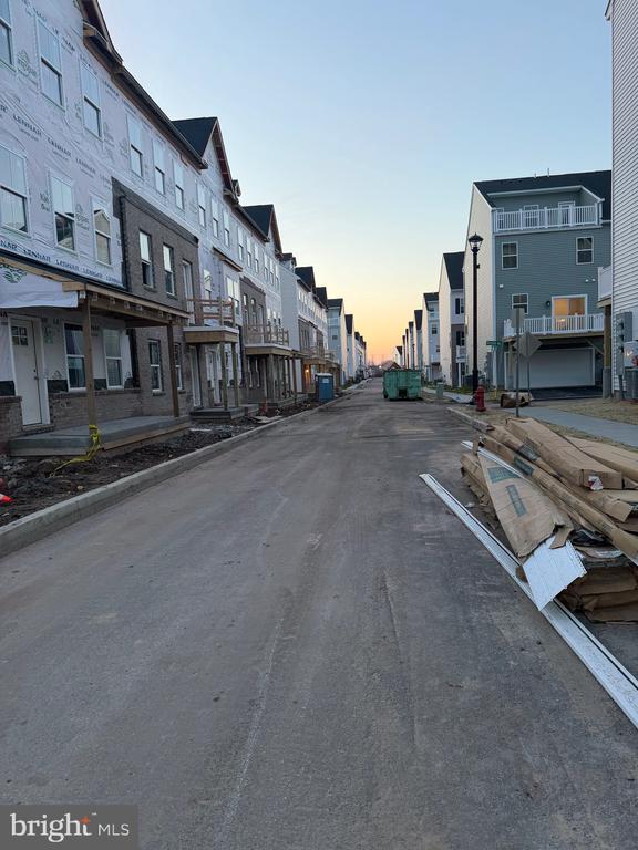 property at 33 Anderson Dr