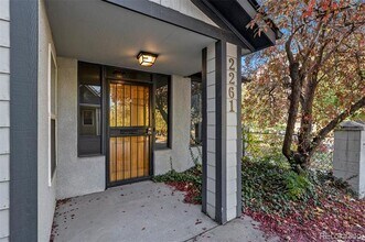 2261 N York Ct in Denver, CO - Building Photo - Building Photo