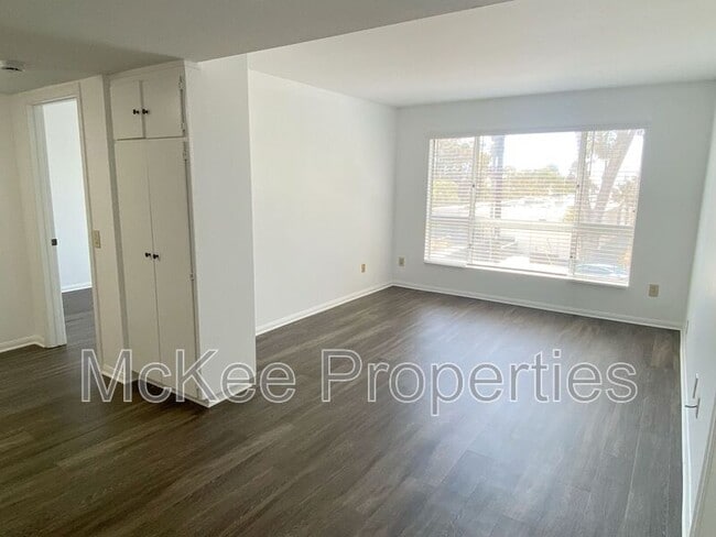 property at 2825 Third Ave