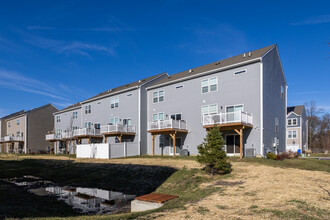 Parkers Mill Townhomes in Mount Holly, NJ - Building Photo - Building Photo