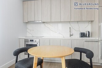 200 E 23rd St in New York, NY - Foto de edificio - Building Photo