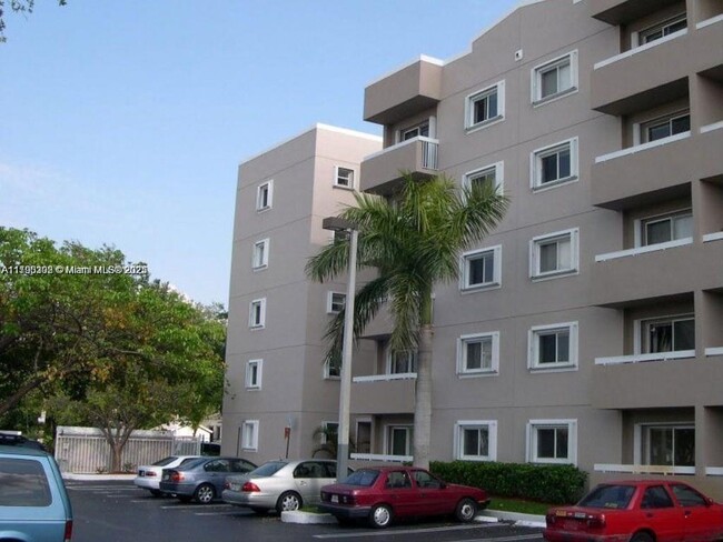 property at 600 NW 32nd Pl