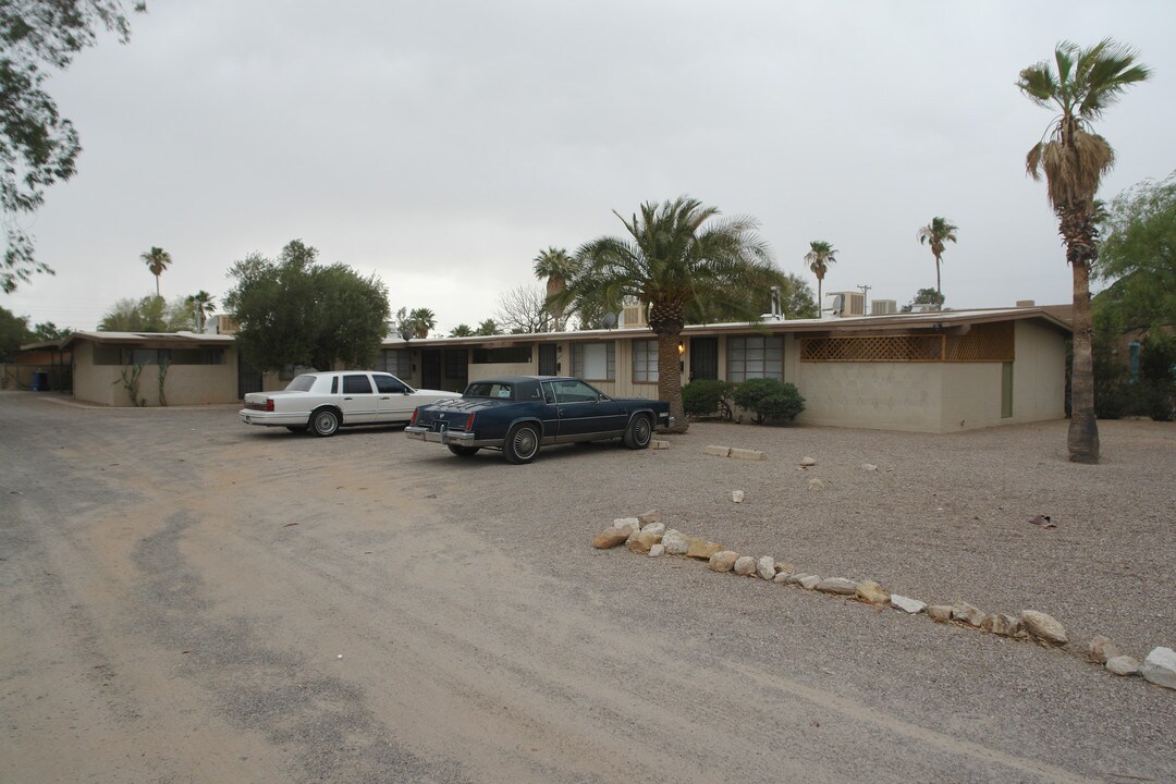 3620 E Fairmount St in Tucson, AZ - Foto de edificio