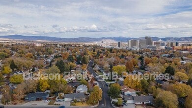 1060 Whitaker Dr in Reno, NV - Building Photo - Building Photo