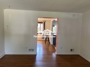 1807 Yakona Rd in Parkville, MD - Building Photo - Building Photo