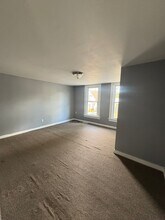 937 Prouty Ave in Toledo, OH - Building Photo - Building Photo