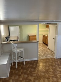 5027 S Latrobe Ave, Unit Garden Apartment photo'