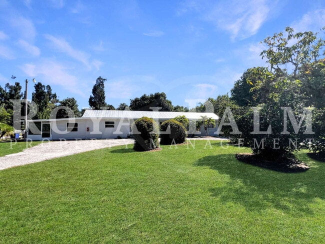 property at 15206 Stringfellow Rd