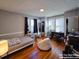 229 Chestnut Hill Ave, Unit 1 in Boston, MA - Building Photo