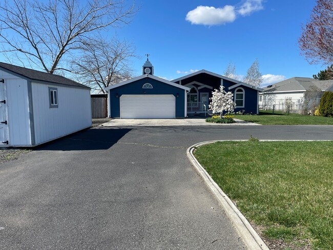 property at 4710 Airway Dr NE