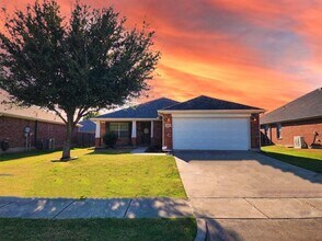 4403 Peach Rd in Melissa, TX - Foto de edificio - Building Photo