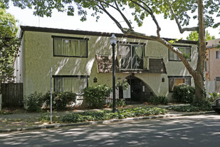 2311 N St Apartamentos