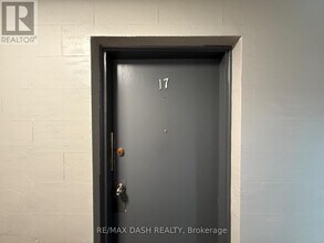 69 Old Mill Terrace in Toronto, ON - Building Photo - Building Photo