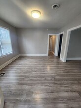 2073 Broadview Rd in Cleveland, OH - Building Photo - Building Photo