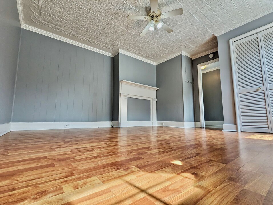 9-11 Cataract St, Unit 9 Cataract St - 1st Floor in Cohoes, NY - Building Photo