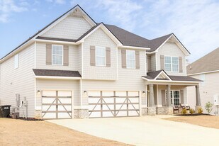 810 Tiger Trl in Opelika, AL - Building Photo