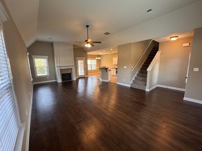 3812 Champion Hills Dr in Southaven, MS - Building Photo - Building Photo