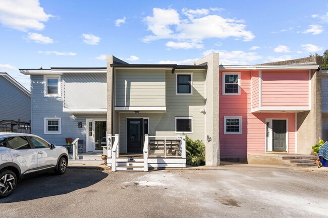 property at 706 Nora Ln