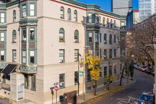 15 Haviland St in Boston, MA - Building Photo