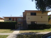 1826 W Crestwood Ln in Anaheim, CA - Foto de edificio - Building Photo